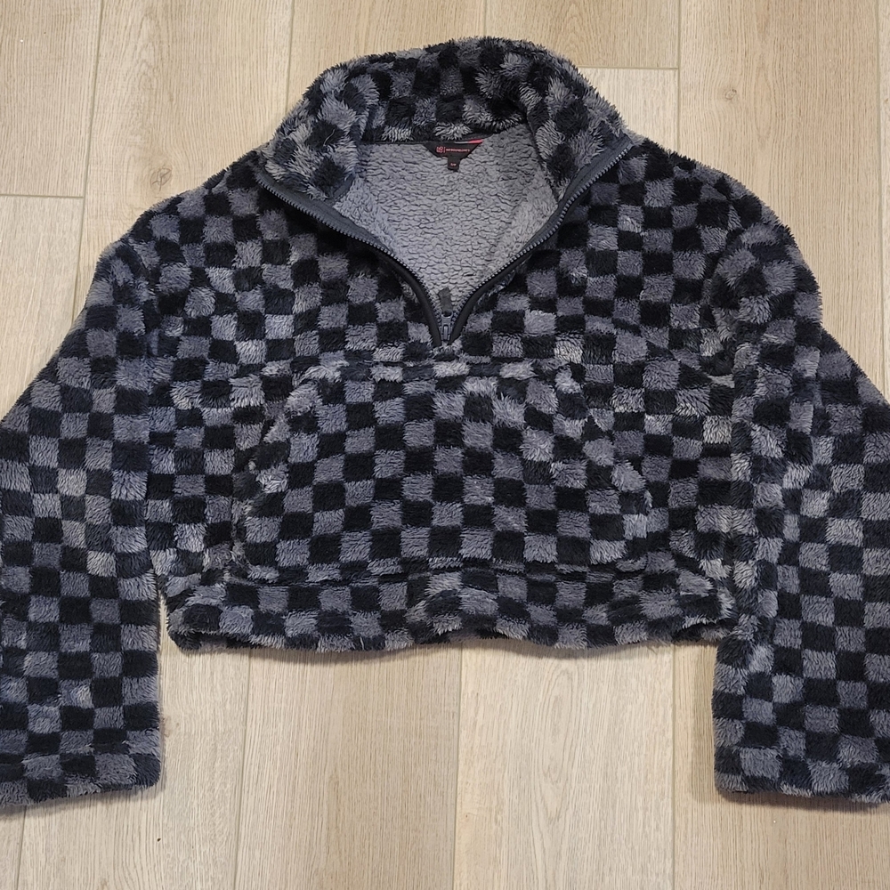 Checkered Fleece Pullover